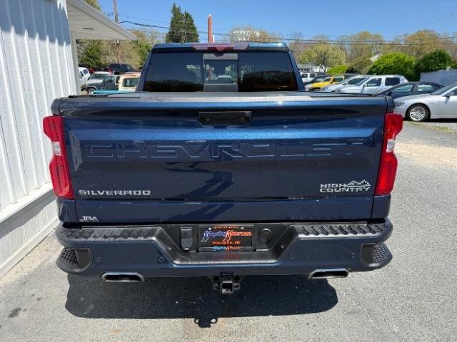 Used 2023 Chevrolet Silverado 1500 High Country w/ High Country Premium Package AWD/4WD image 4
