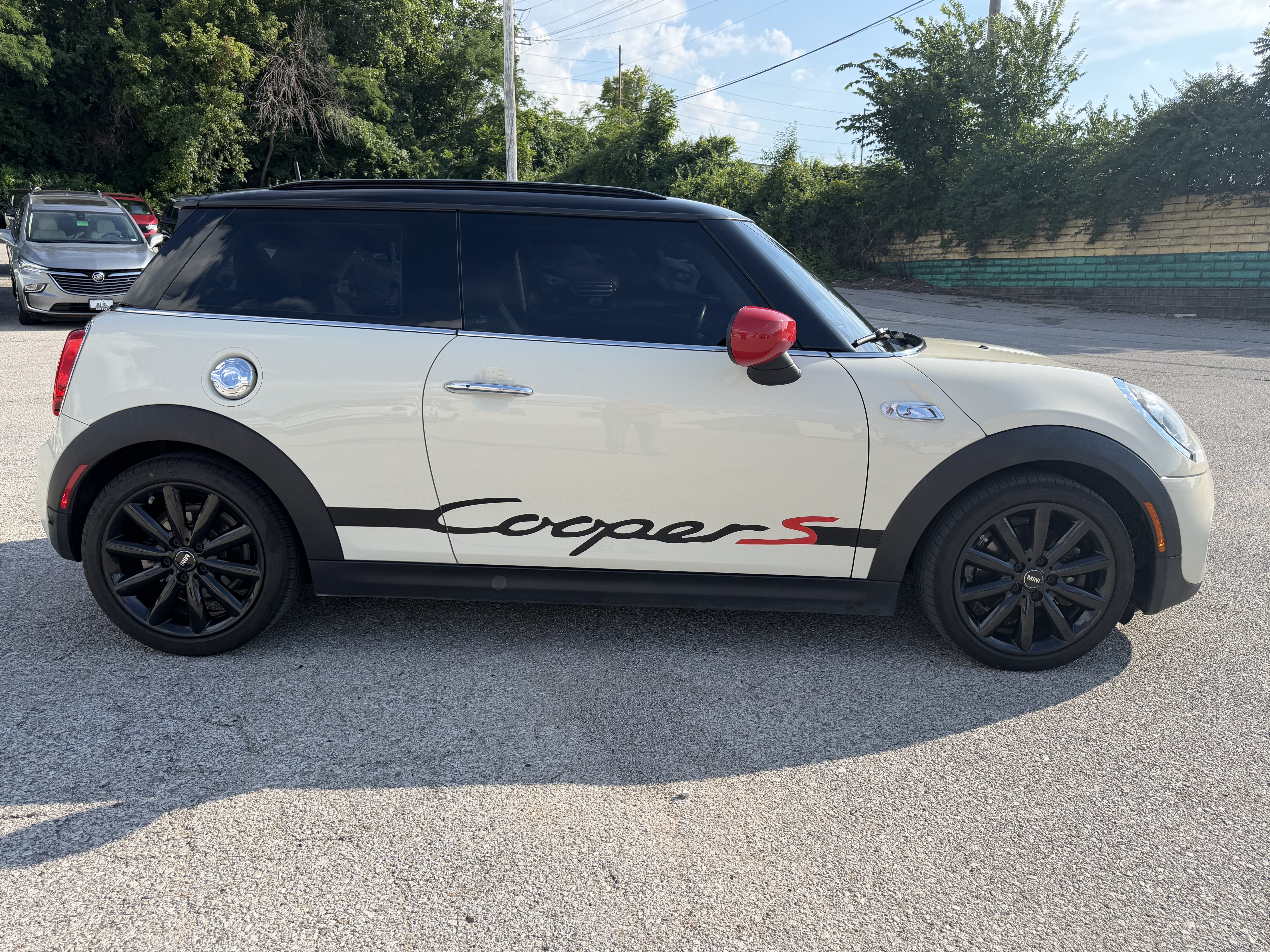 Used 2021 MINI Cooper S w/ 6.5" Touchscreen Package FWD image 8