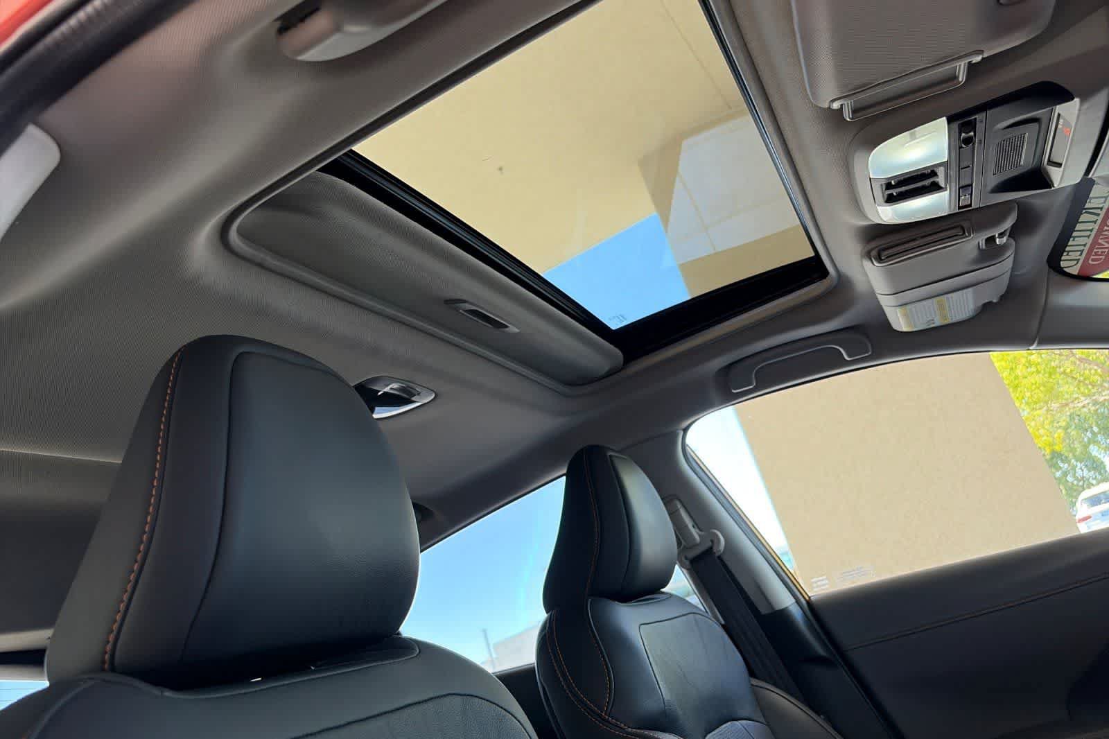 Certified 2024 Subaru Crosstrek 2.5i Limited w/ Crosstrek Mirror Package AWD/4WD image 17