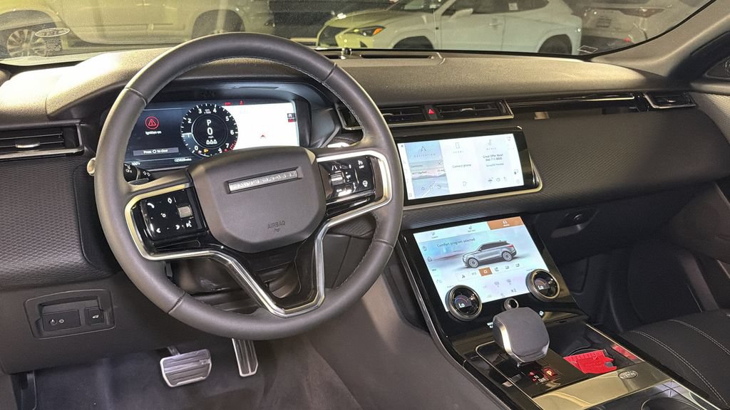 Used 2023 Land Rover Range Rover Velar R-Dynamic S AWD/4WD image 17