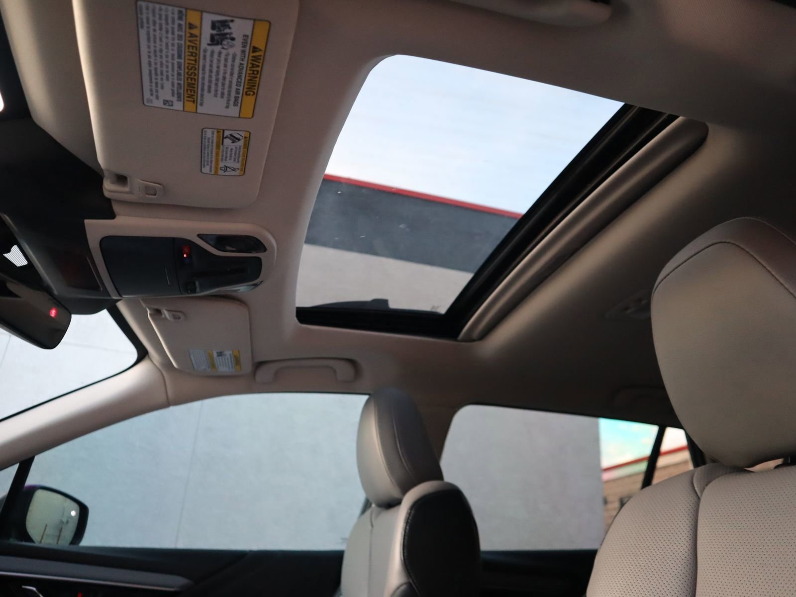 Used 2023 Subaru Outback Limited image 47