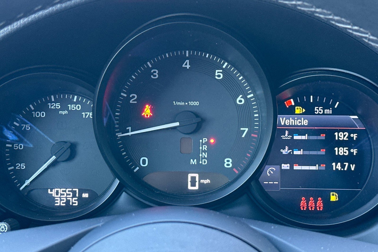 Certified 2023 Porsche Macan image 25