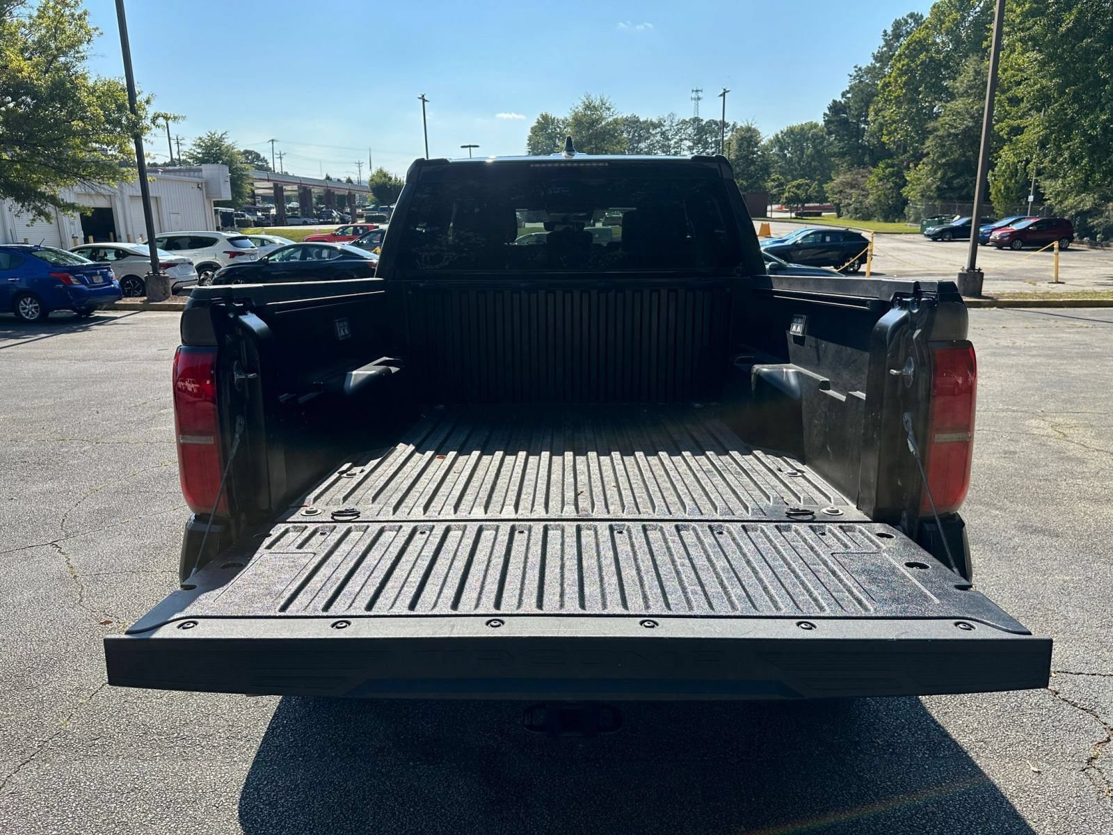 Used 2024 Toyota Tacoma TRD Off-Road AWD/4WD image 30