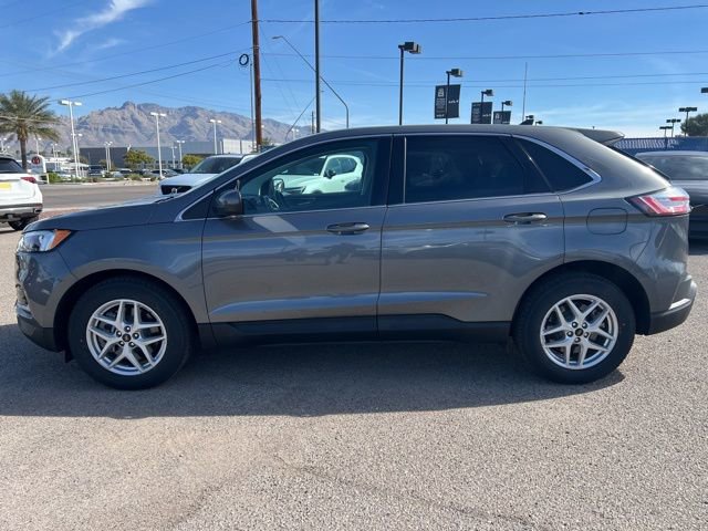Used 2024 Ford Edge SEL image 6