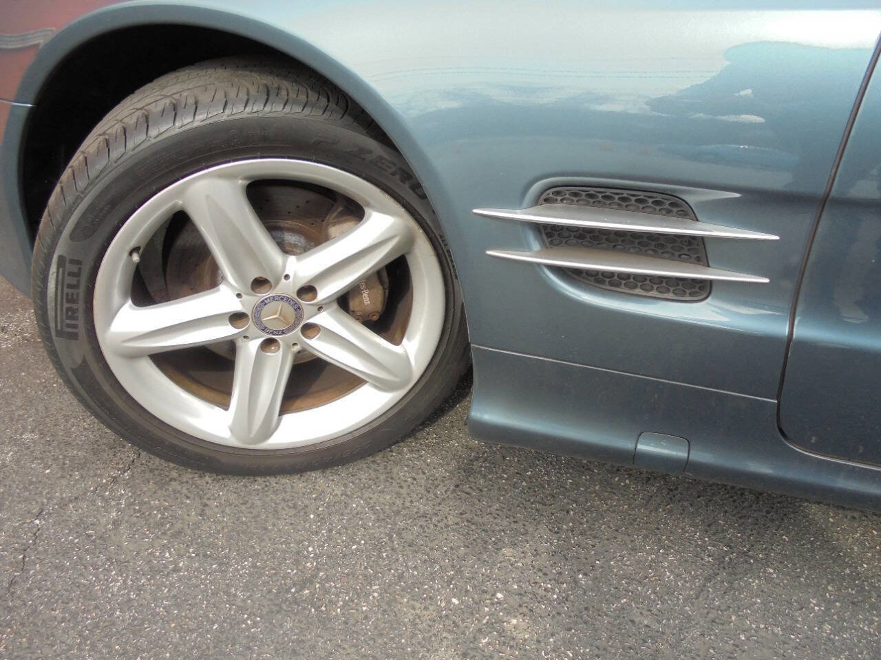 Used 2004 Mercedes-Benz SL 500 w/ Trim Pkg image 28