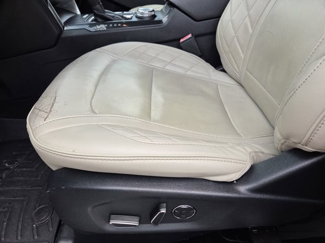 Used 2018 Ford Explorer Platinum AWD/4WD image 15