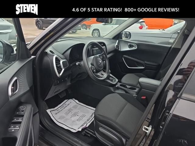 Used 2020 Kia Soul LX image 6