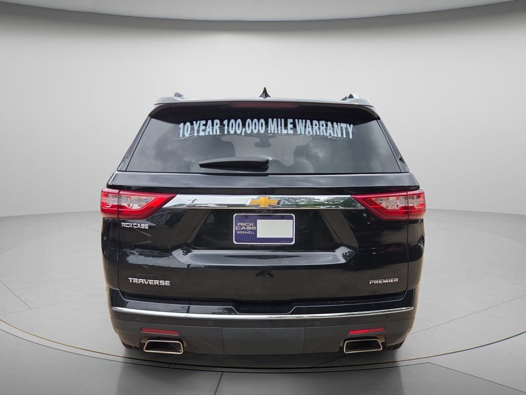 Used 2019 Chevrolet Traverse Premier w/ Driver Confidence II Package FWD image 5