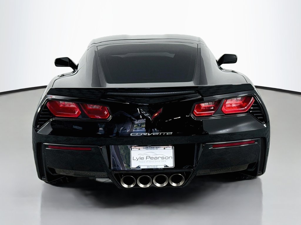 Used 2015 Chevrolet Corvette Stingray Coupe w/ 3LT Preferred Equipment Group RWD image 10