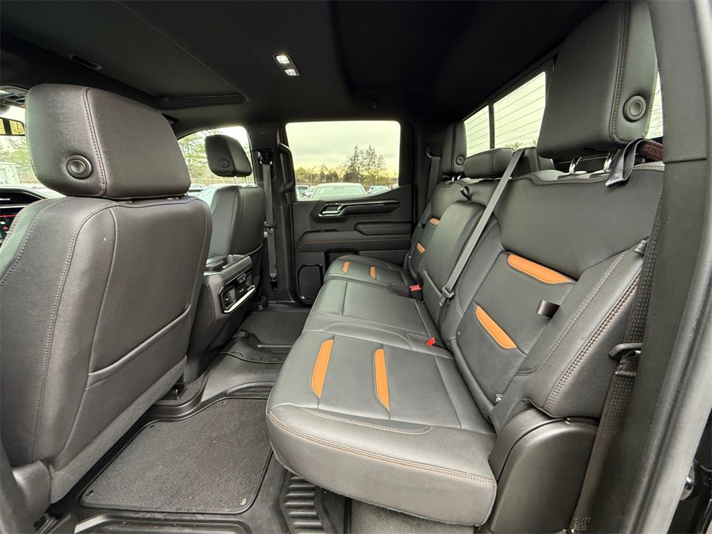 Used 2023 GMC Sierra 1500 AT4 w/ AT4 Preferred Package image 24