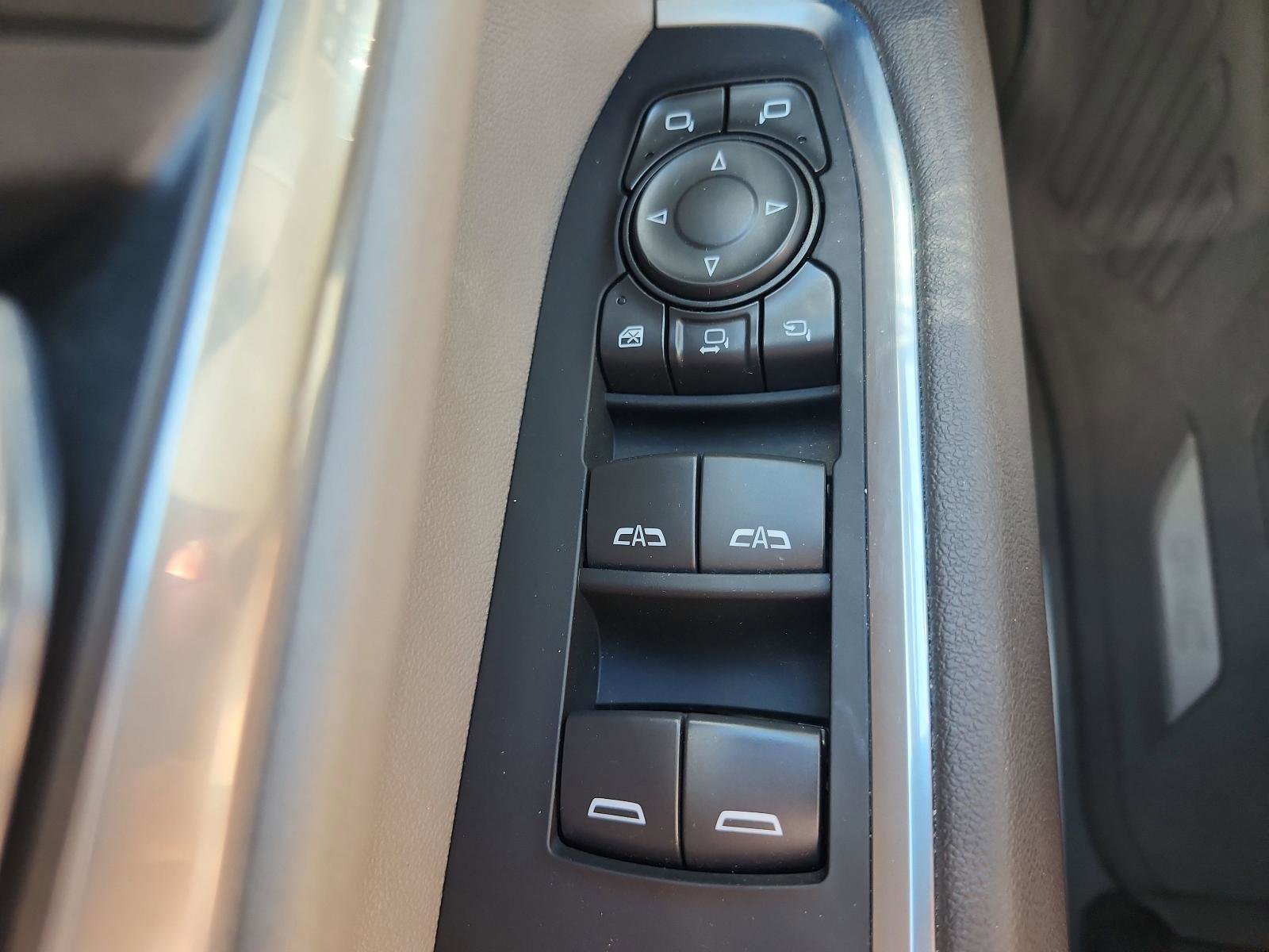 Certified 2025 GMC Sierra 2500 SLT image 2