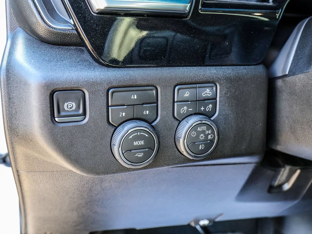 New 2026 Chevrolet Silverado 3500 LT AWD/4WD image 24