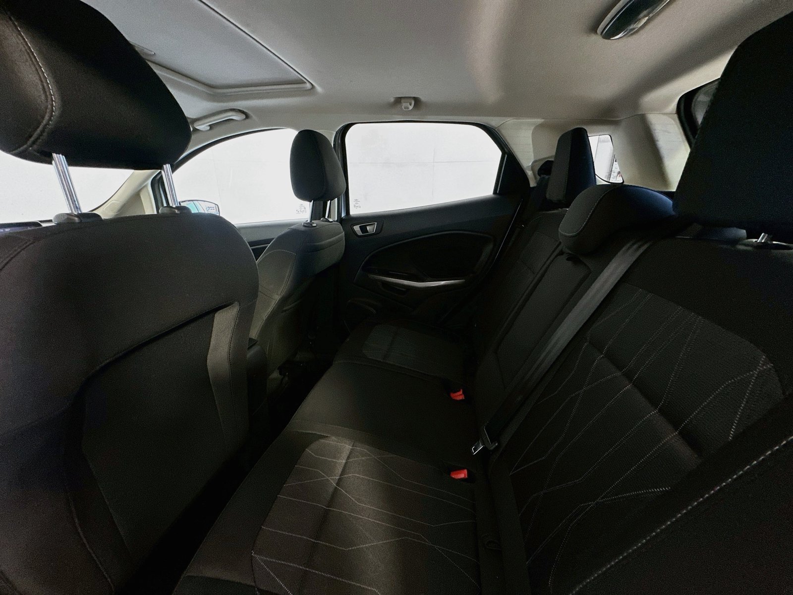 Used 2021 Ford EcoSport SE FWD image 23