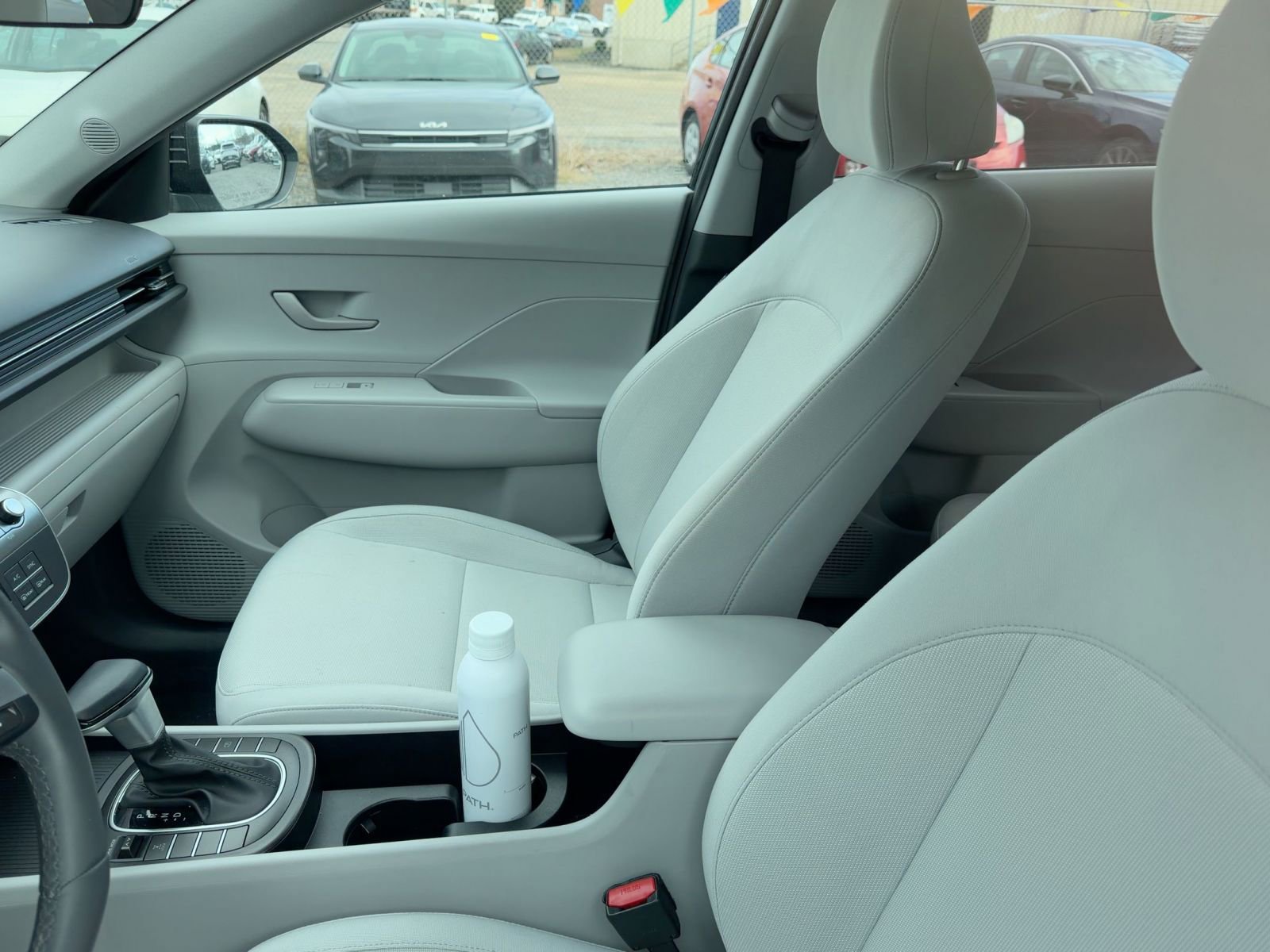 Used 2025 Hyundai Kona SEL image 7