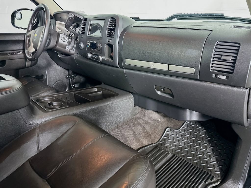 Used 2013 Chevrolet Silverado 1500 LT w/ All-Star Edition AWD/4WD image 31
