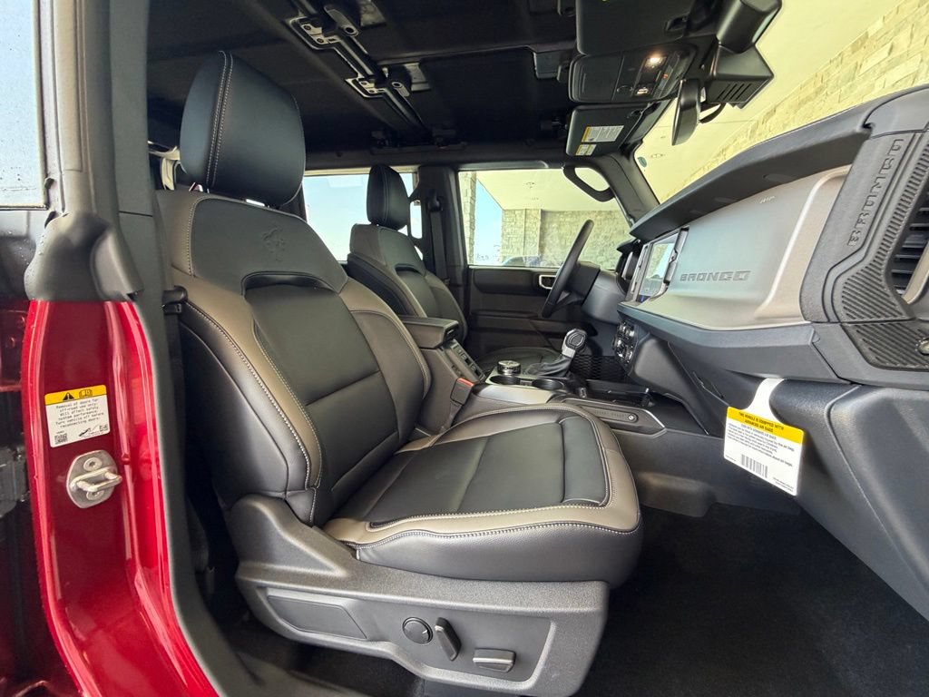 New 2026 Ford Bronco Outer Banks AWD/4WD image 25