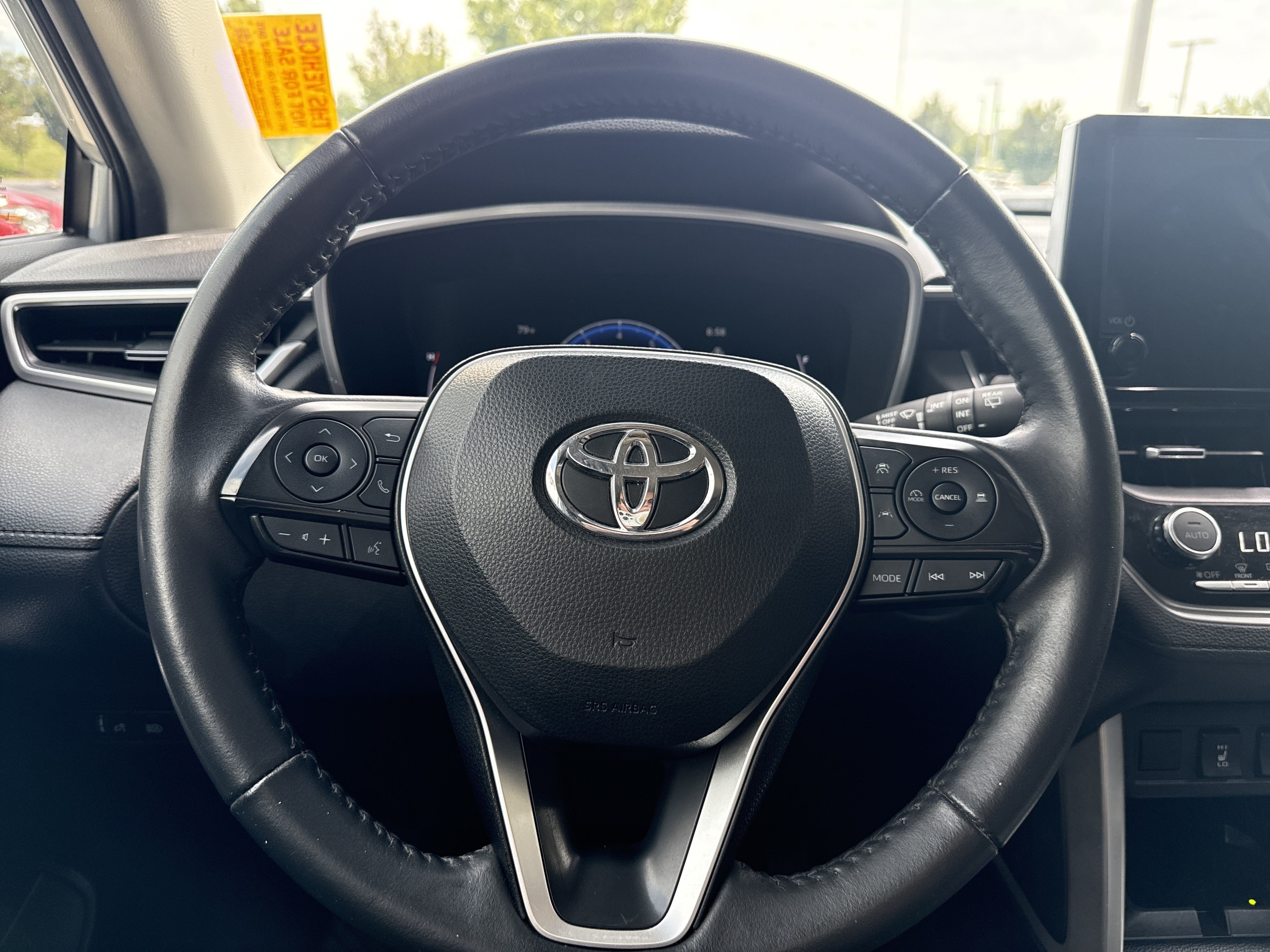 Used 2024 Toyota Corolla Cross XLE AWD/4WD image 16