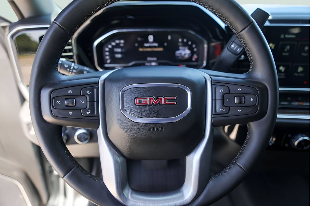 Used 2024 GMC Sierra 1500 Elevation RWD image 12