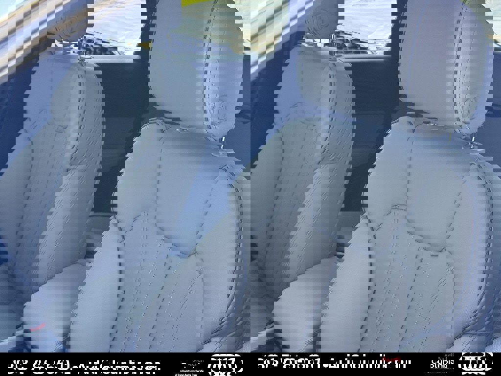Certified 2025 Audi Q5 2.0T Premium Plus image 21