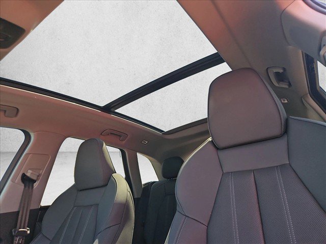 Certified 2025 Audi Q5 Premium w/ Premium Plus AWD/4WD image 22