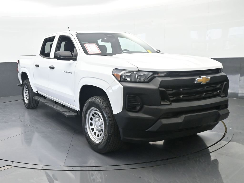 Used 2023 Chevrolet Colorado W/T image 9
