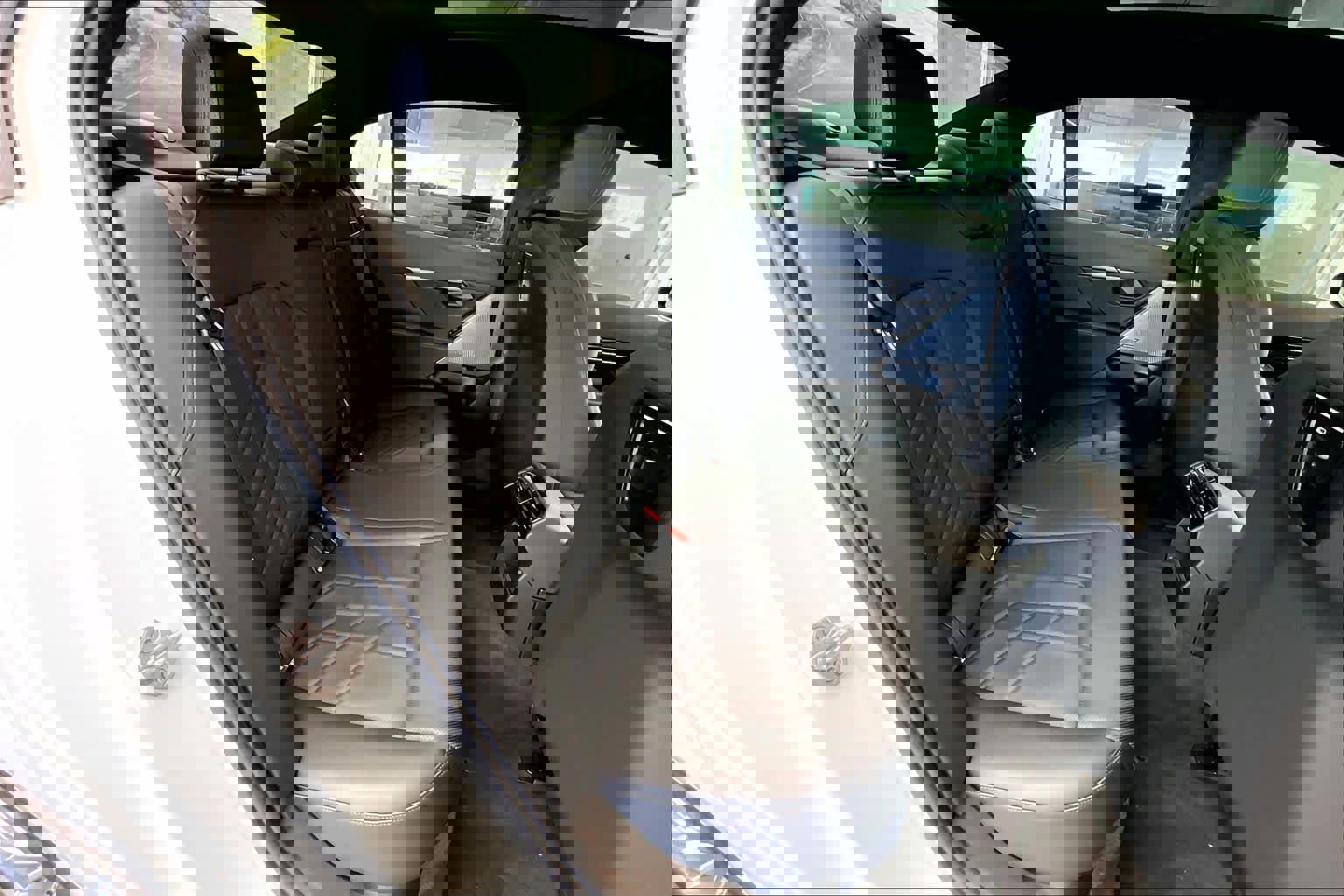 Used 2024 BMW 530i w/ Premium Package image 20