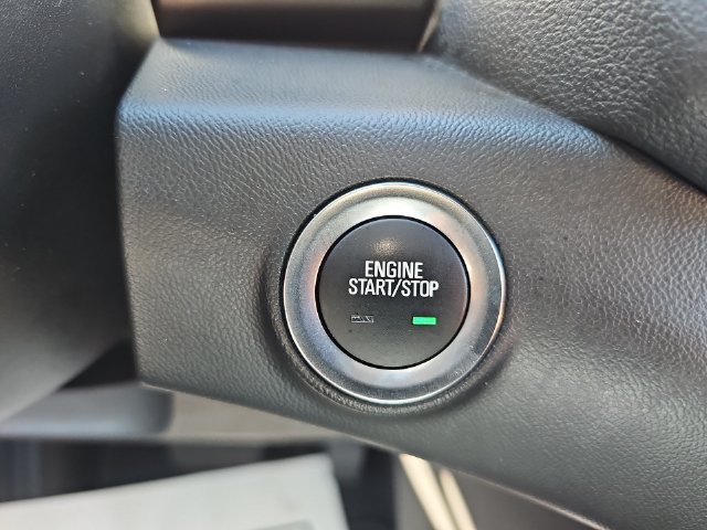 Used 2024 GMC Terrain SLE AWD/4WD image 25