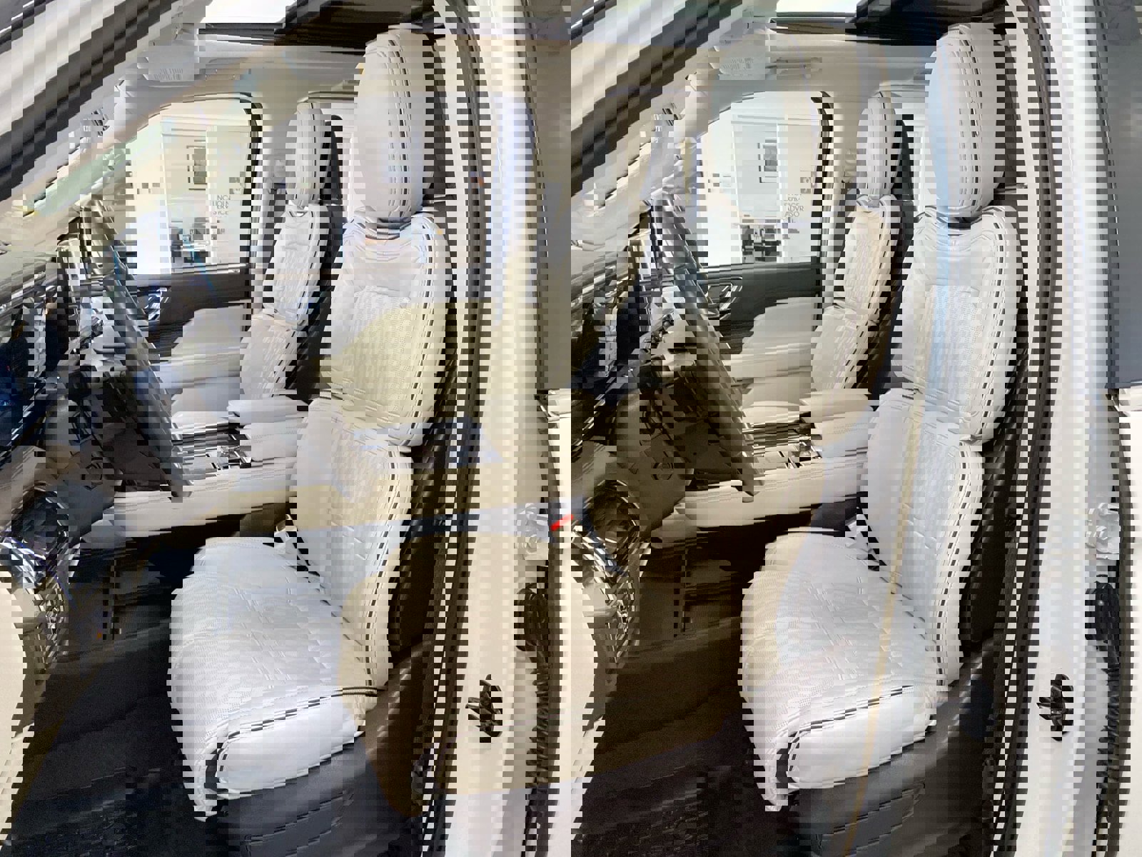 Certified 2023 Lincoln Navigator Black Label image 16