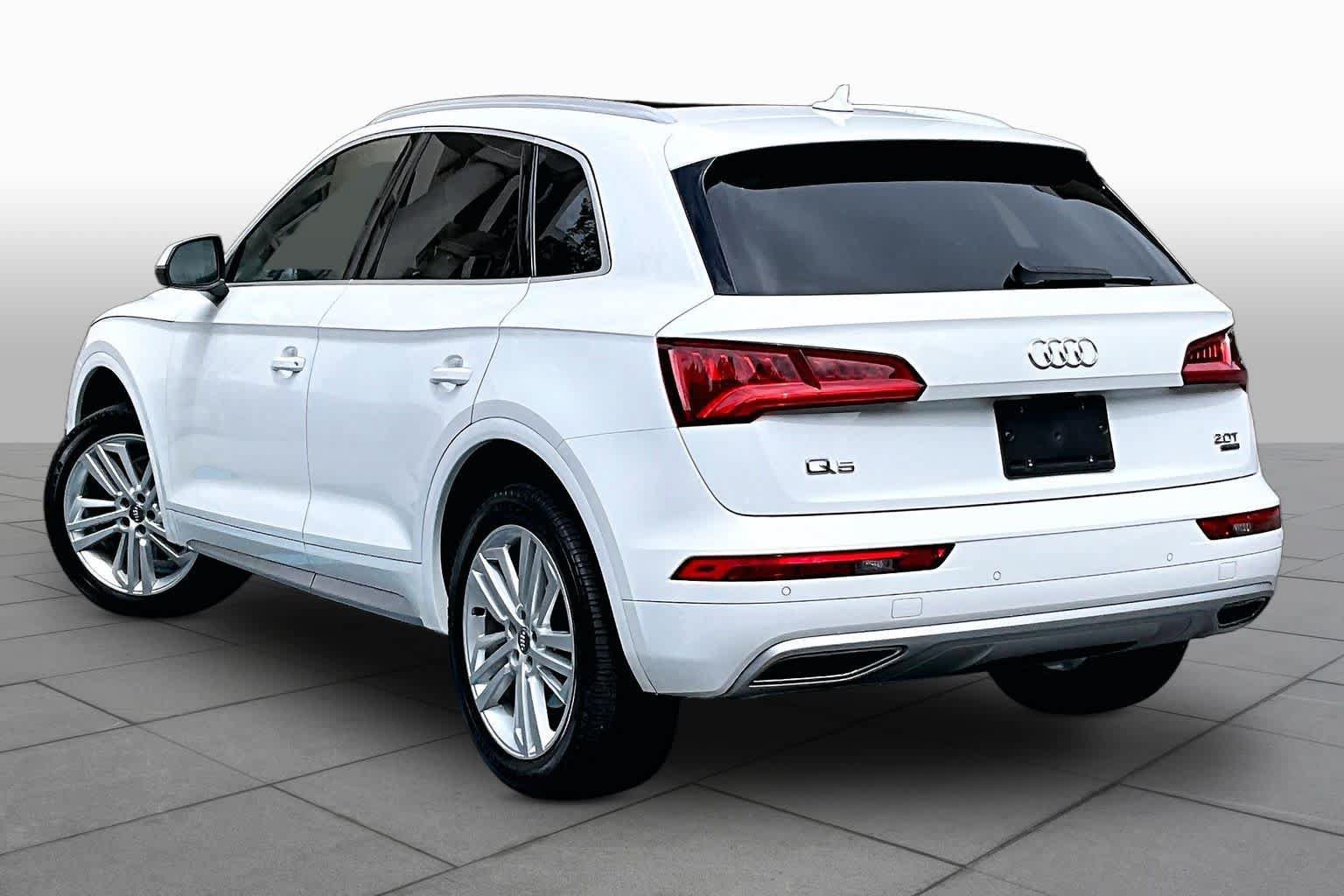Used 2018 Audi Q5 Prestige w/ Prestige Package AWD/4WD image 16