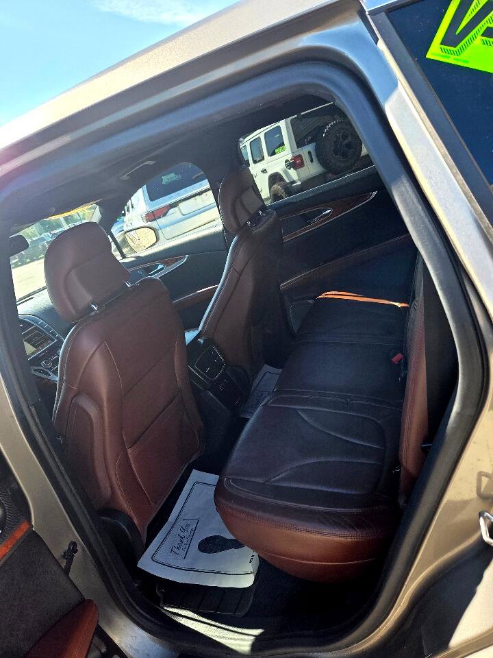 Used 2016 Lincoln MKX Reserve w/ Equipment Group 102A image 11