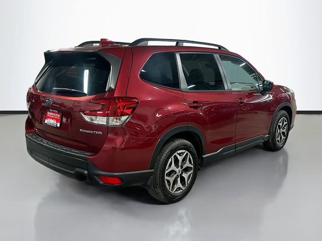 Used 2021 Subaru Forester Premium image 6
