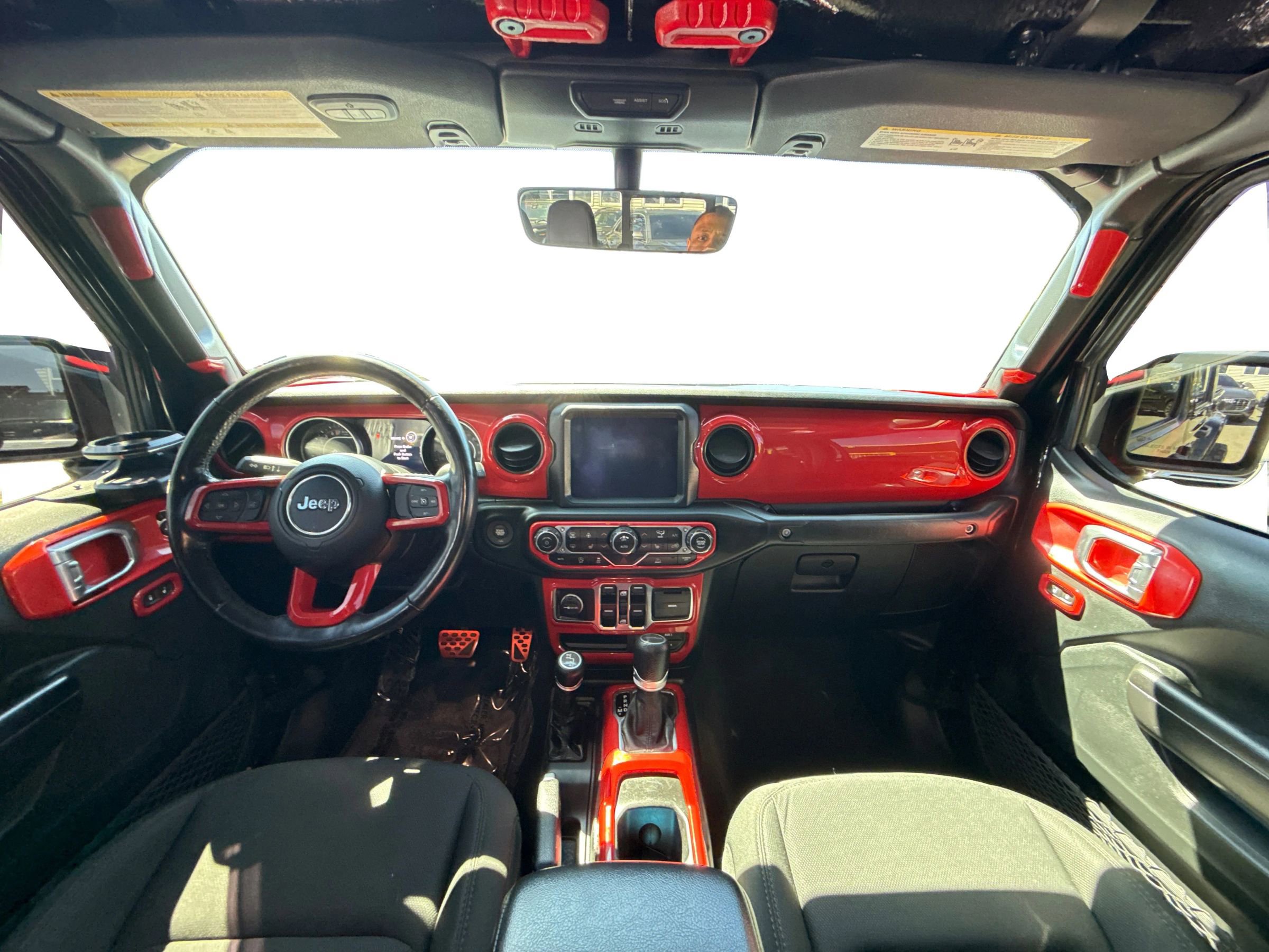 Used 2021 Jeep Gladiator Sport image 11