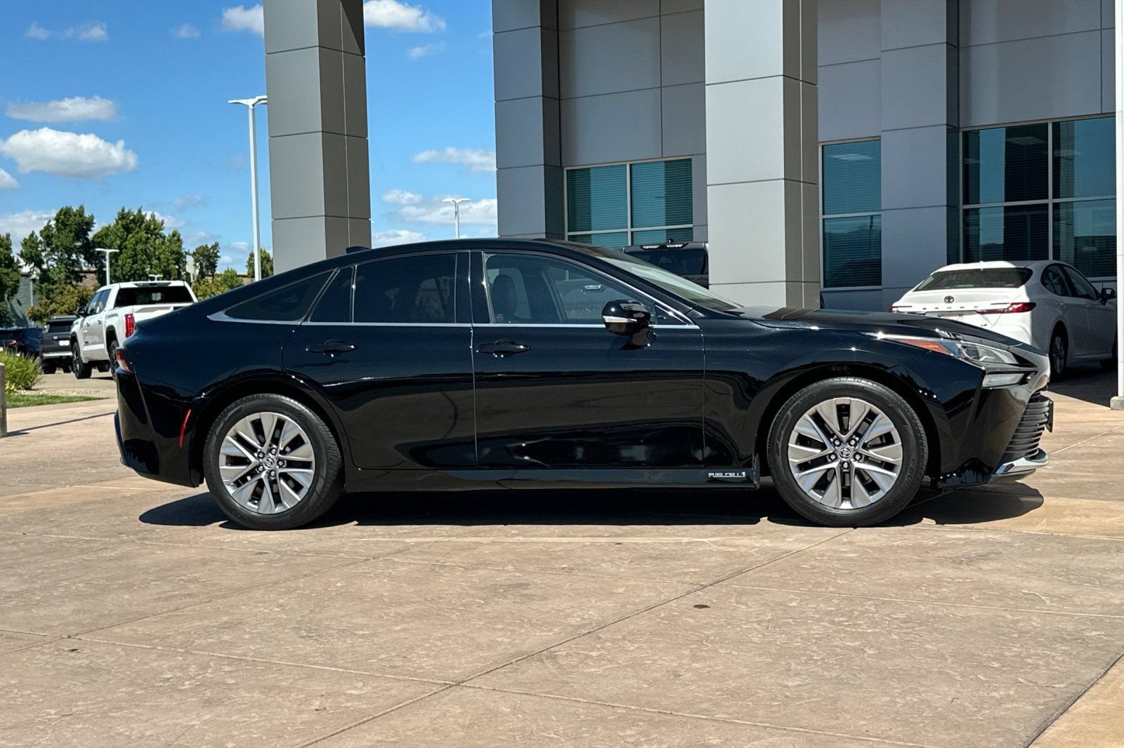 Certified 2023 Toyota Mirai w/ Advanced Technology Package RWD image 3
