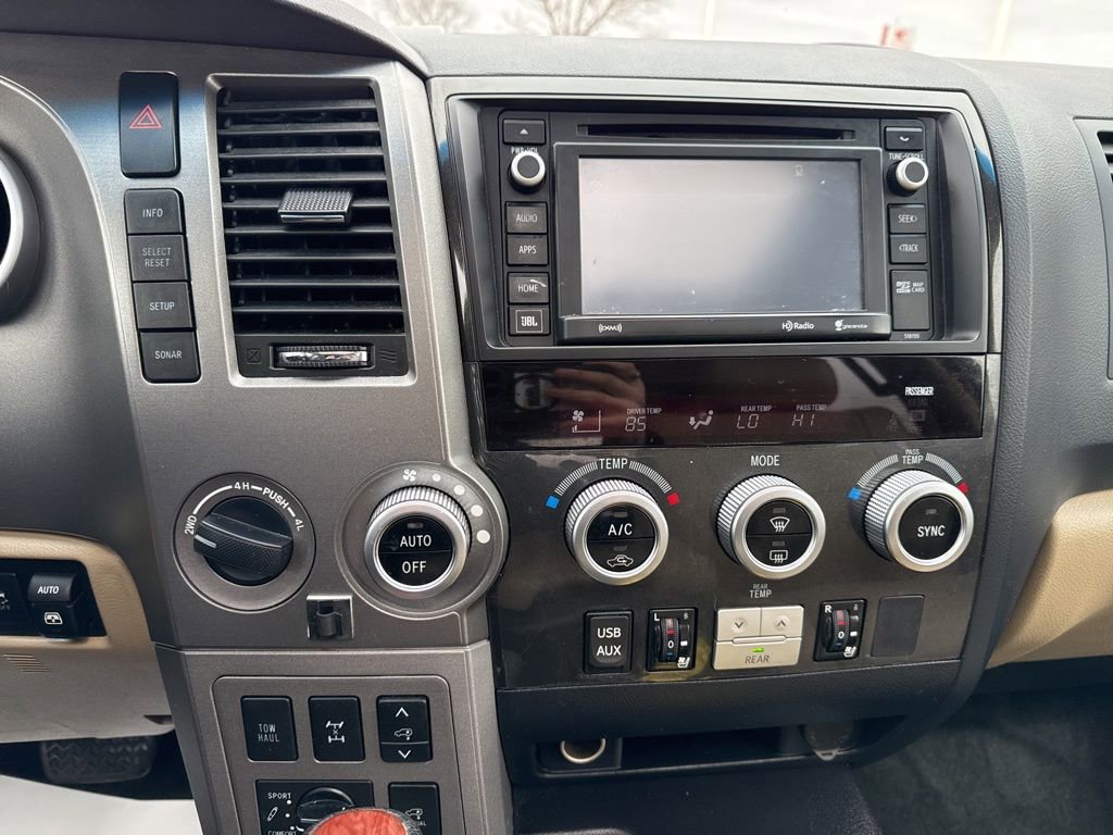 Used 2017 Toyota Sequoia Platinum image 14