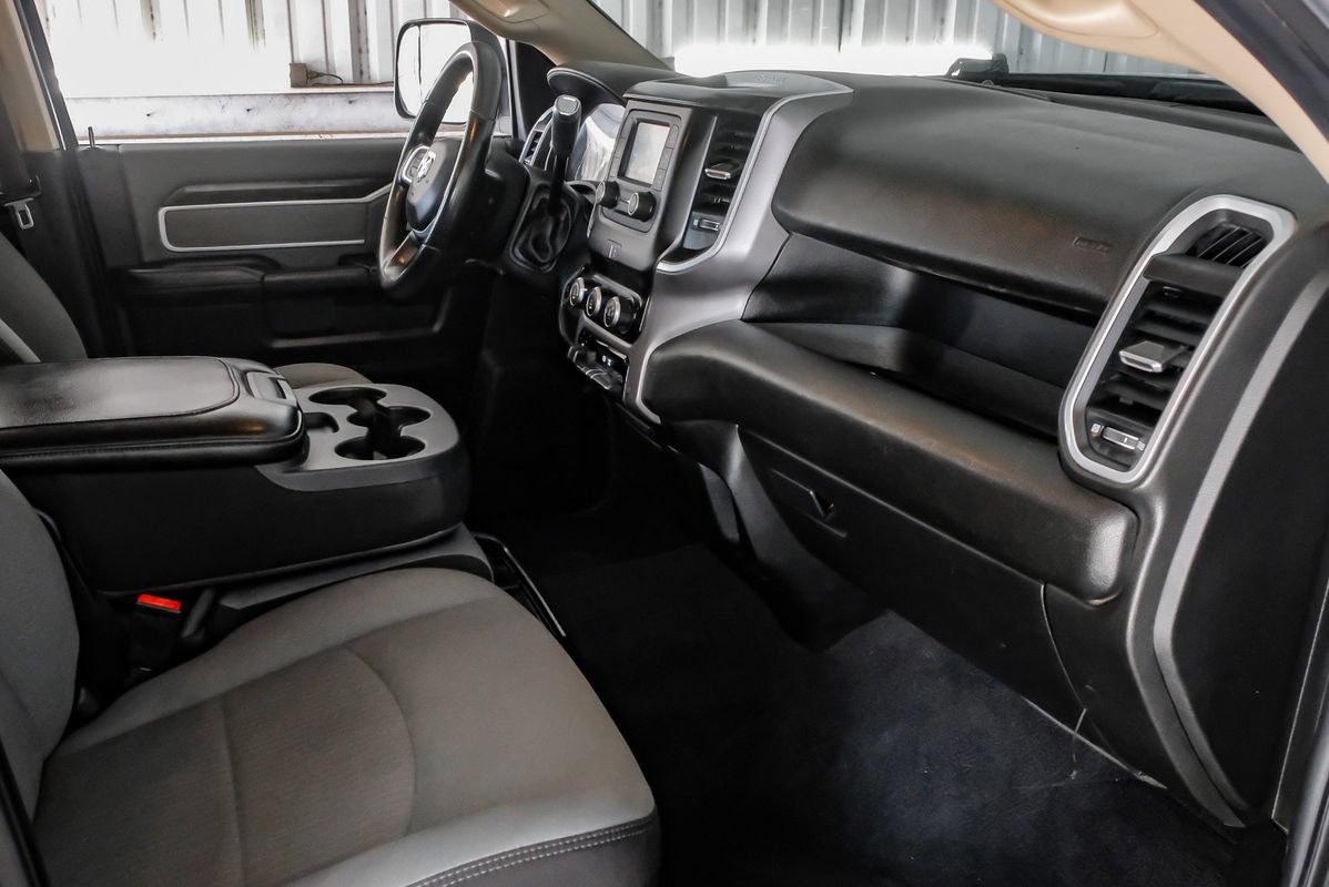 Used 2019 RAM 2500 Big Horn AWD/4WD image 12