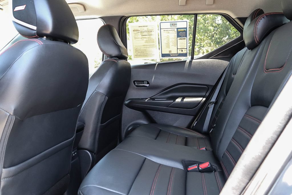 Used 2020 Nissan Kicks SR w/ SR Premium Package FWD image 23