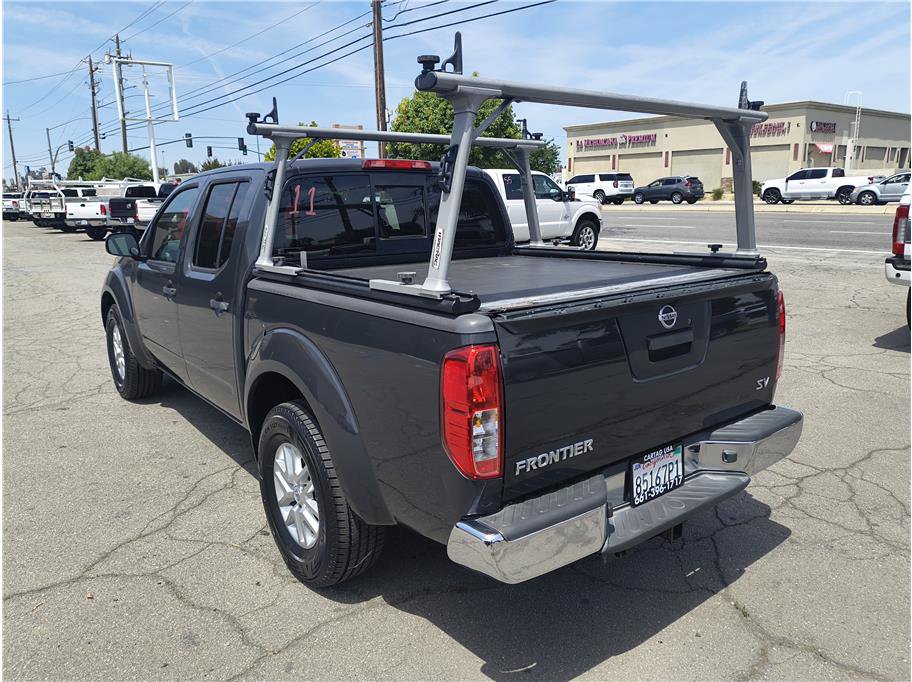 Used 2014 Nissan Frontier SV RWD image 15