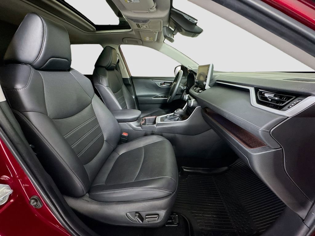 Used 2022 Toyota RAV4 Limited w/ Limited Grade Weather Package image 30