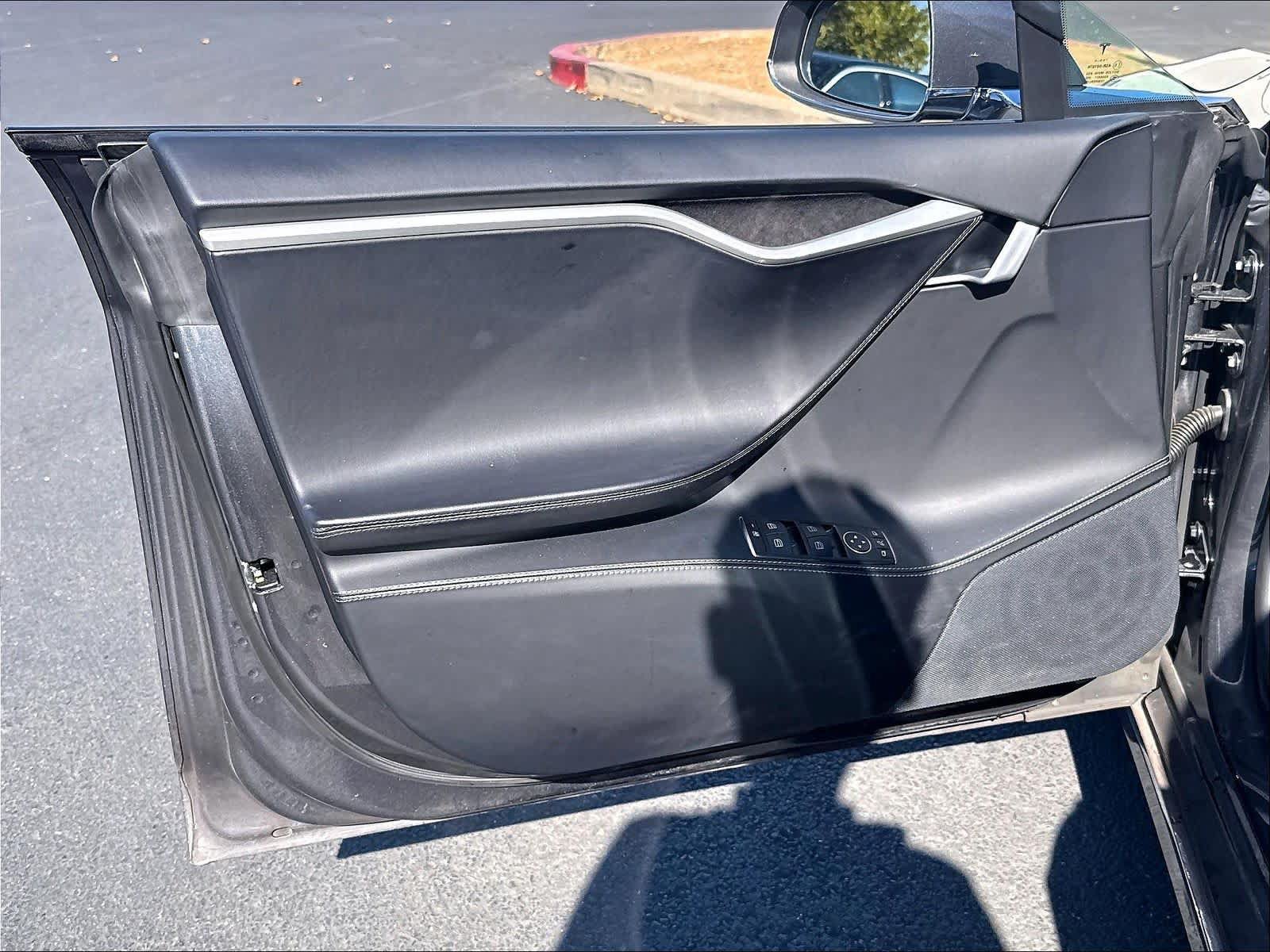 Used 2018 Tesla Model S 75D AWD/4WD image 18