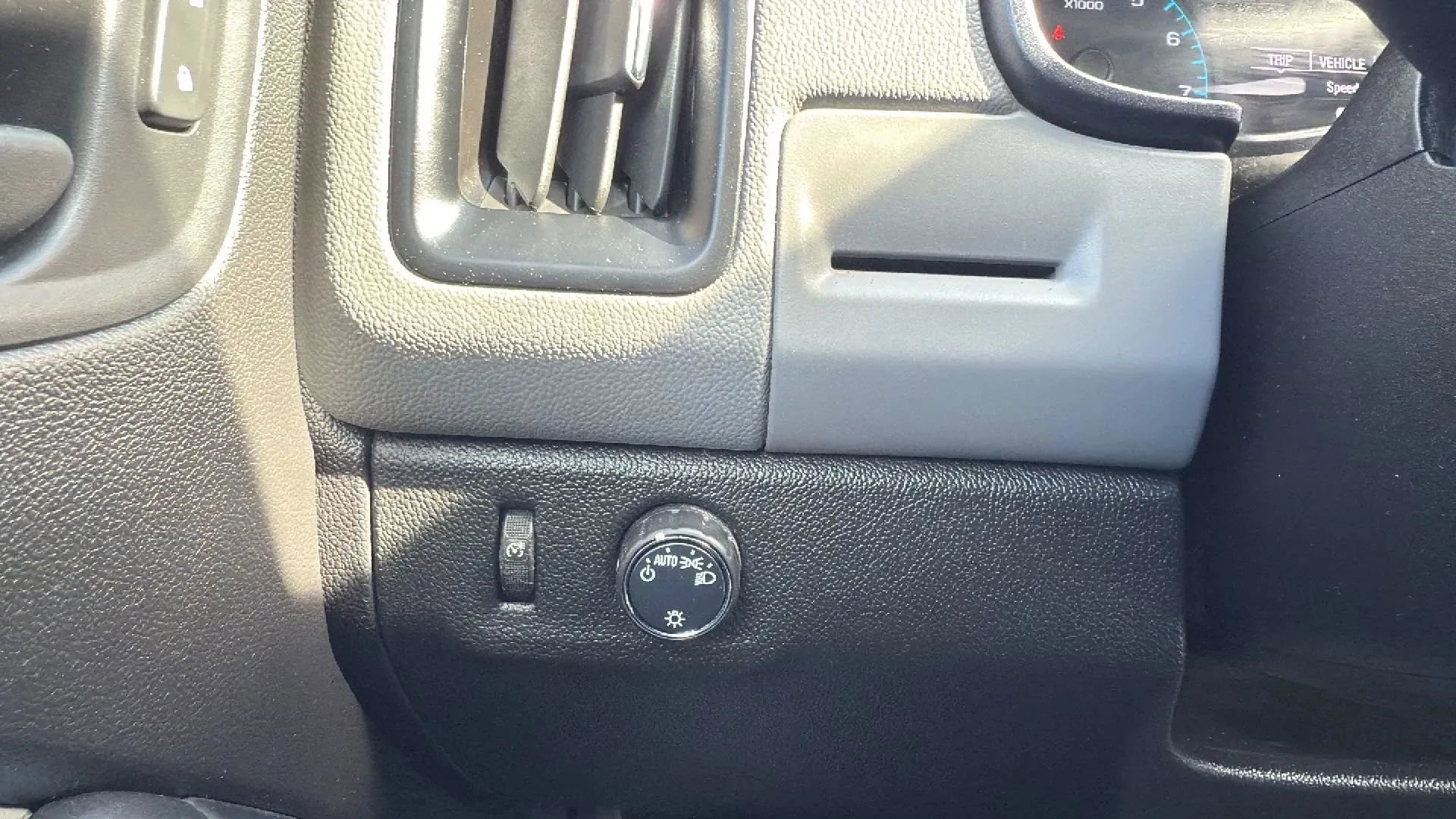 Used 2017 Chevrolet Colorado W/T w/ WT Convenience Package image 14