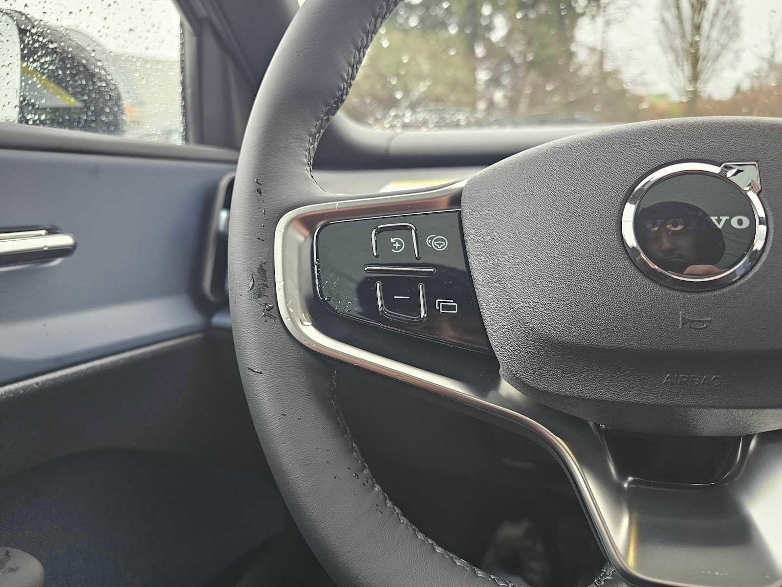 New 2026 Volvo EX30 Ultra w/ Climate Package image 31