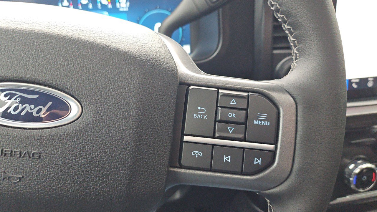 New 2026 Ford F250 Lariat w/ Black Appearance Package image 12