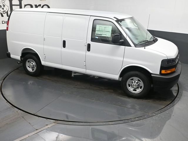 New 2026 Chevrolet Express 2500 image 16