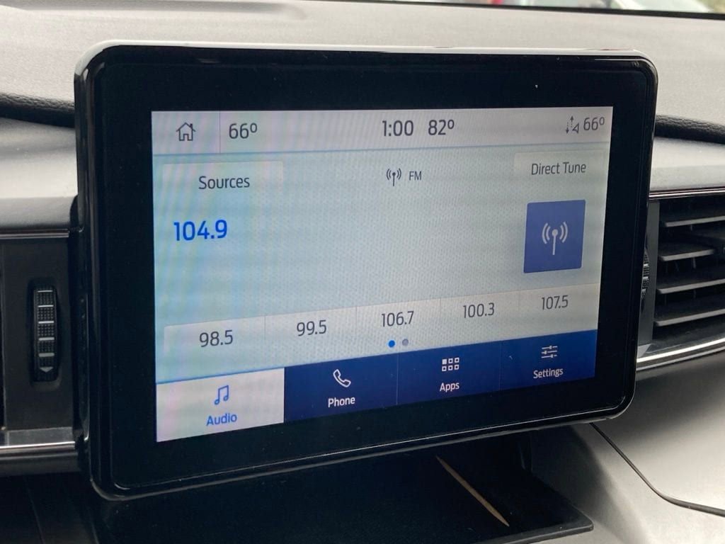 Used 2022 Ford Explorer XLT w/ Equipment Group 202A RWD image 18