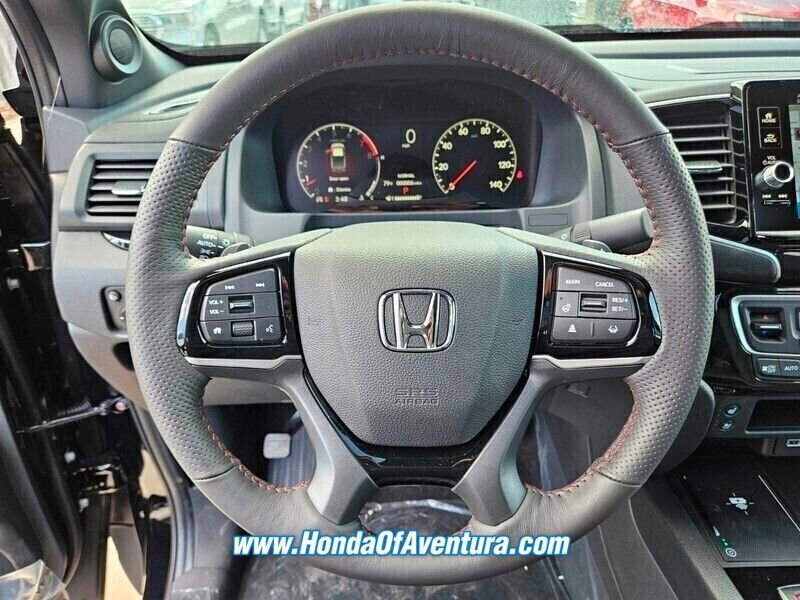 New 2025 Honda Ridgeline Black Edition image 16