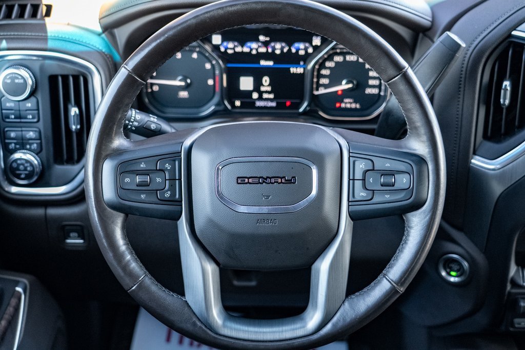 Used 2022 GMC Sierra 1500 Denali w/ Driver Alert Package II AWD/4WD image 14