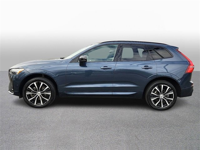Used 2024 Volvo XC60 B5 Plus image 6