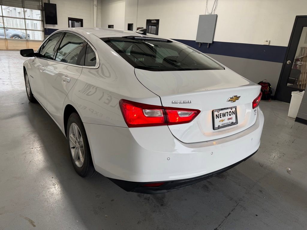 Used 2022 Chevrolet Malibu LS image 21