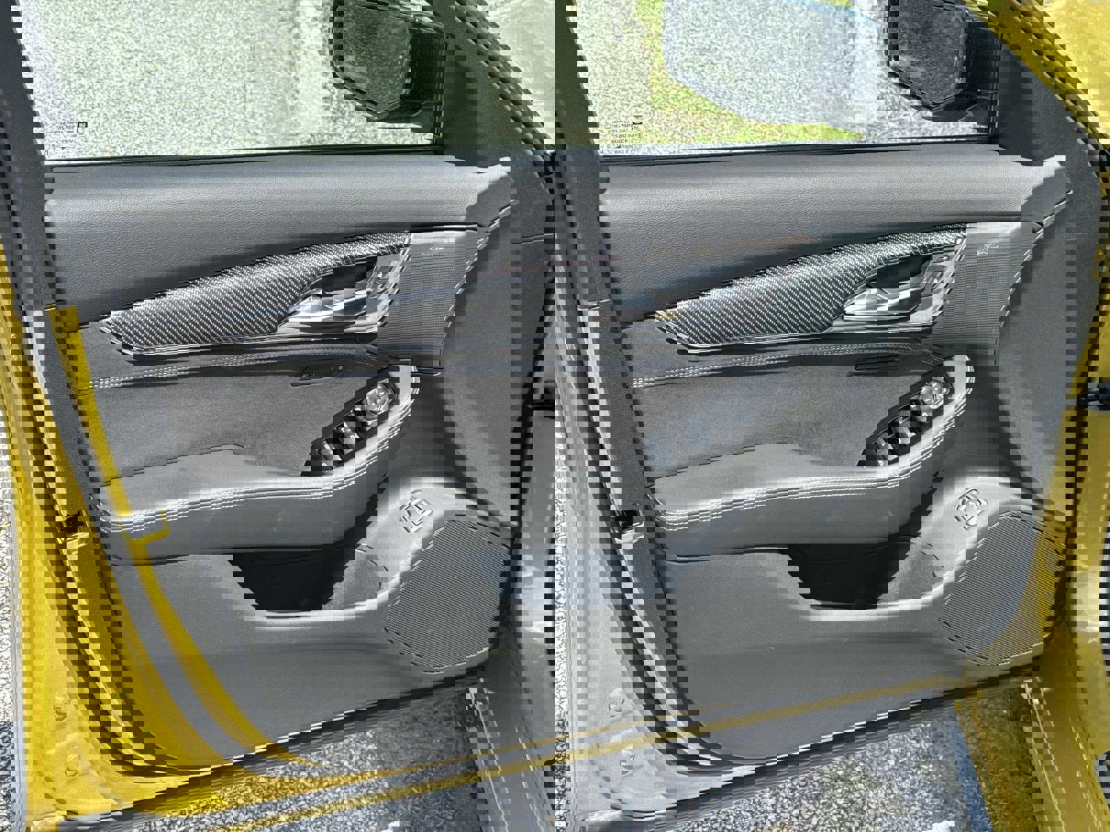 Used 2025 Cadillac CT5 V RWD image 17