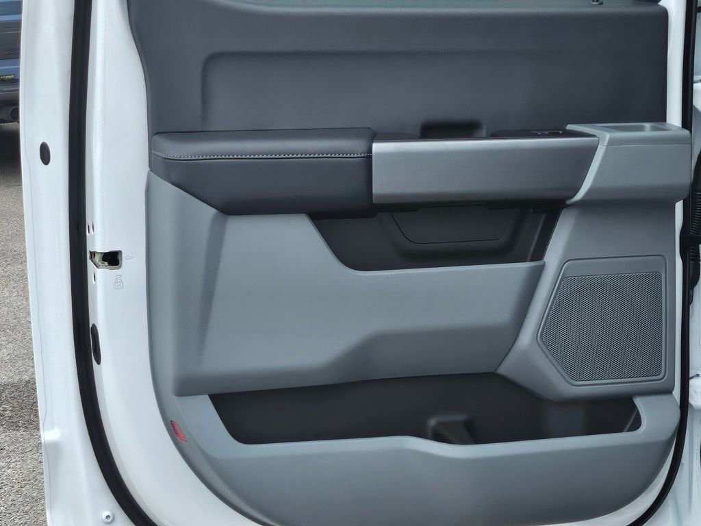 New 2026 Ford F450 XLT w/ 360-Degree Camera Package AWD/4WD image 34